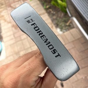 Foremost Fzp1 Golf Putter 
In right handed